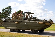 Amphibious vehicle