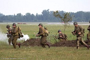 KG23_116 Thunder over Michigan 2011 pictures from ground battle reenactment