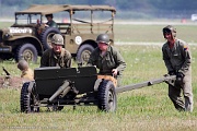 KG23_137 Thunder over Michigan 2011 pictures from ground battle reenactment