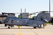 LE12_018 CH-46D Sea Knight 157673 MQ-422 from HMM-744 