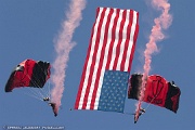 RH13_094 Flag jump