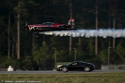 SE04_240 Rob Holland versus Ferrari
