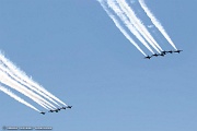 UD28_101 The Thunderbirds and Blue Angels joint flyover above New Yourk City was a salute to frontline COVID responders.