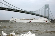 UD30_096 The Navy hospital USNS Comfort ship sent to relieve stress on New York City hospitals at the height the pandemic
