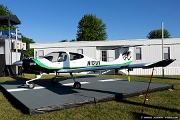 N112UV Diamond DA-40 Diamond Star C/N 40.1217, N112UV